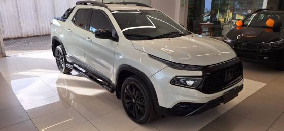 FIAT TORO 1.3 TURBO 270 FLEX VOLCANO AT6 FIAT TORO 1.3 TURBO 270 FLEX VOLCANO AT6